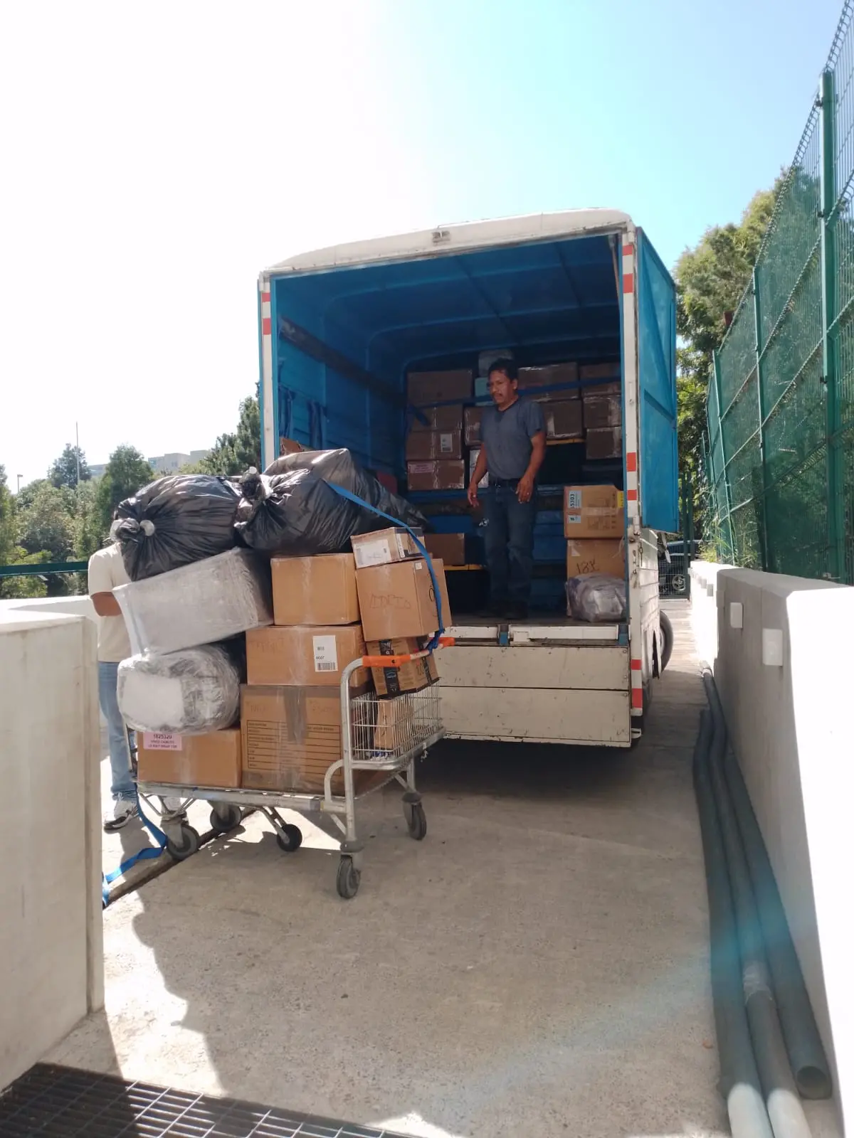 Mudanzas corporativas